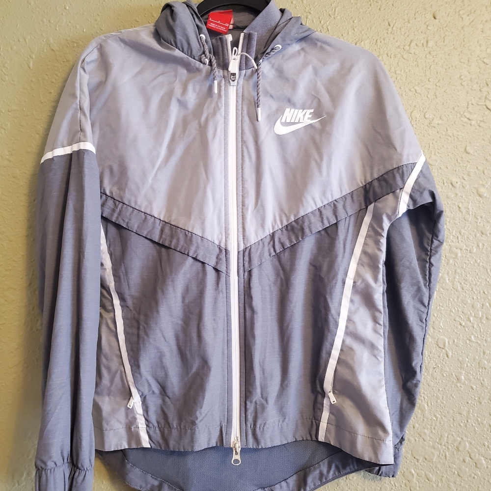 Nike Jacket Windbreaker- small